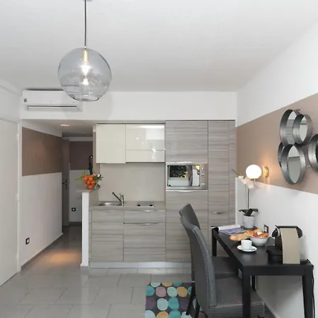 Sweett - Maison Blanche