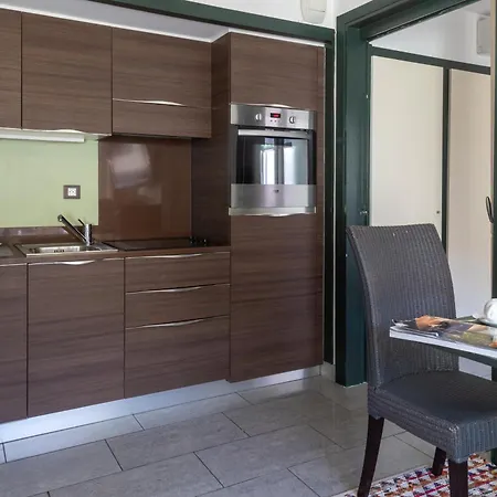 Sweett - Maison Blanche * Juan-les-Pins