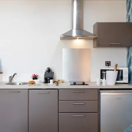 Sweett - Maison Blanche Apartment *