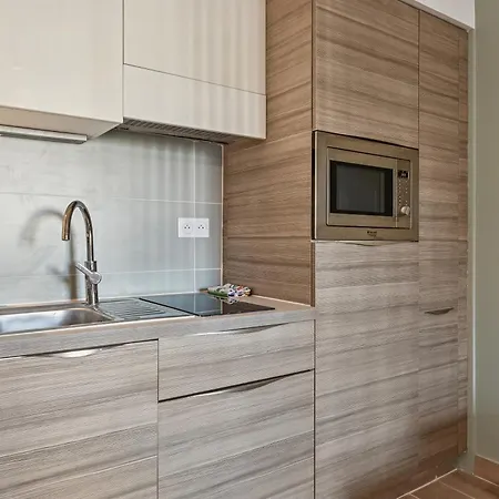 Sweett - Maison Blanche Apartment *