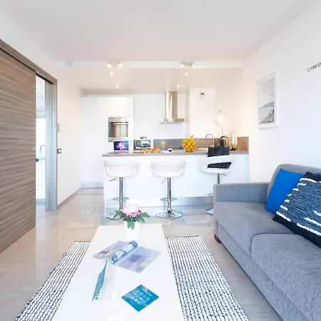 Sweett - Maison Blanche Apartment *