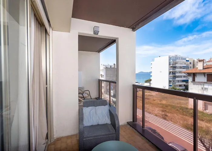 Sweett - Maison Blanche * ジュアン・レ・パン