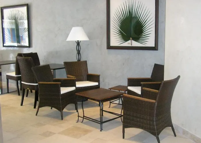 Sweett - Maison Blanche * ジュアン・レ・パン